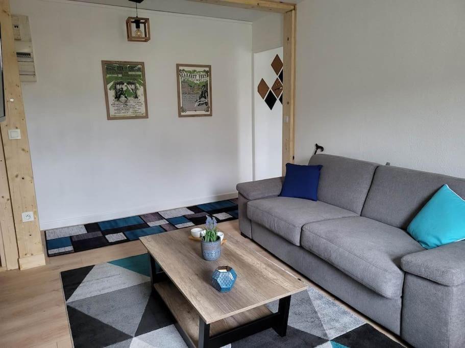 Appartamento Domaine Du Nuton Sauvage Charleville-Mézières Esterno foto
